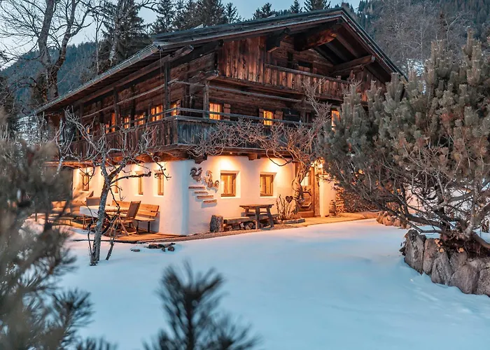 Willa Hunters Superior