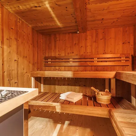 Hunters Superior Villa