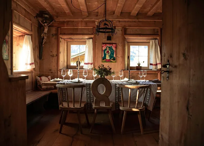 Villa Hunters Superior